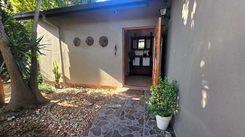 4 Bedroom Property for Sale in The Reeds Gauteng