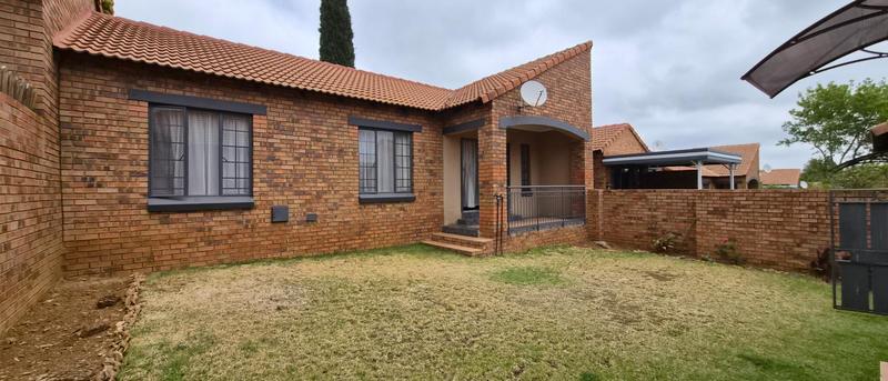 2 Bedroom Property for Sale in Mooikloof Ridge Gauteng