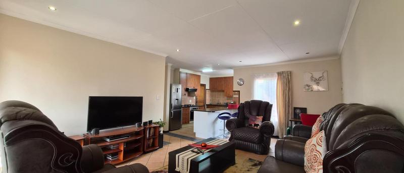2 Bedroom Property for Sale in Mooikloof Ridge Gauteng