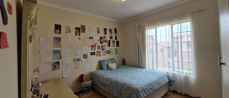 2 Bedroom Property for Sale in Mooikloof Ridge Gauteng