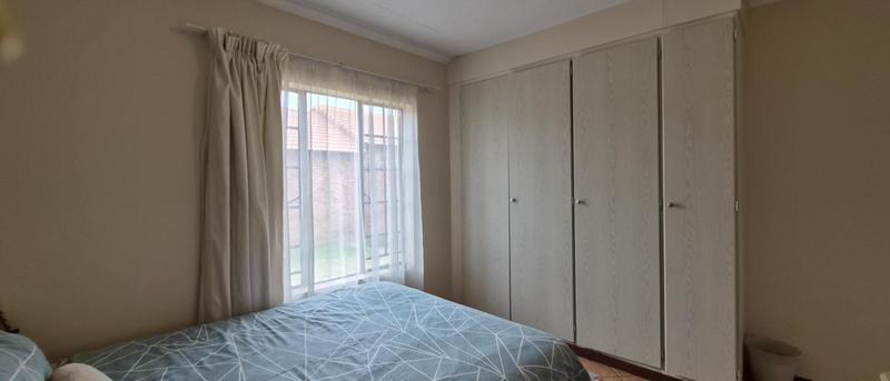 2 Bedroom Property for Sale in Mooikloof Ridge Gauteng