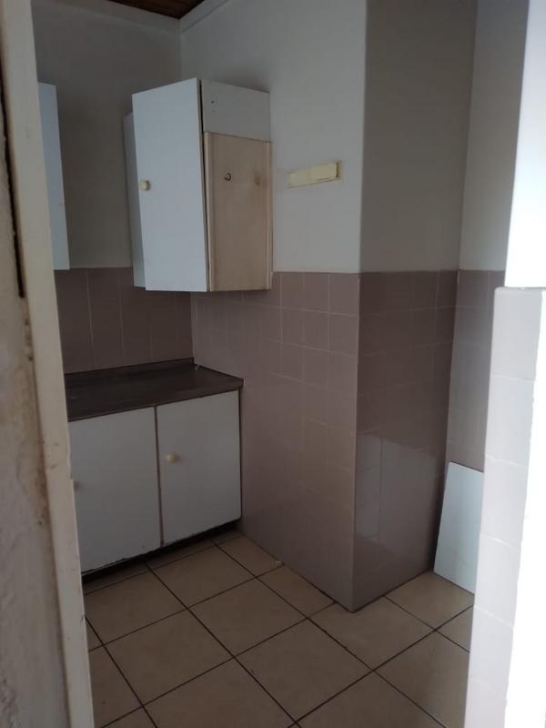 1 Bedroom Property for Sale in Windsor Gauteng