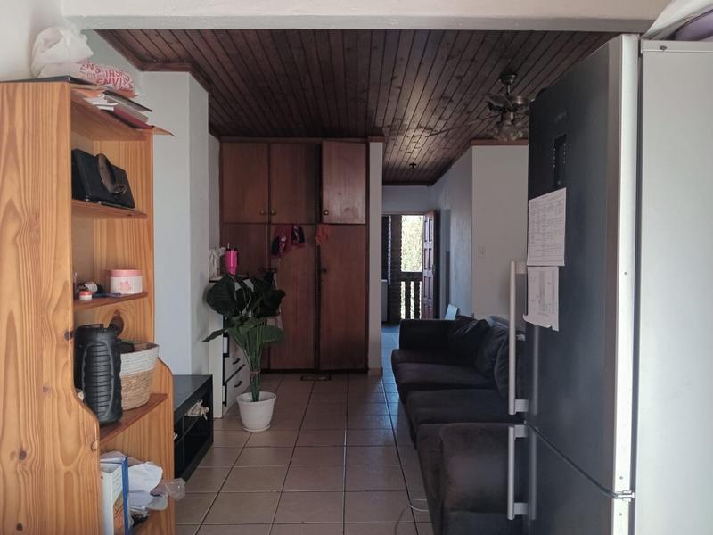 1 Bedroom Property for Sale in Windsor Gauteng