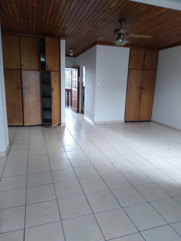 1 Bedroom Property for Sale in Windsor Gauteng