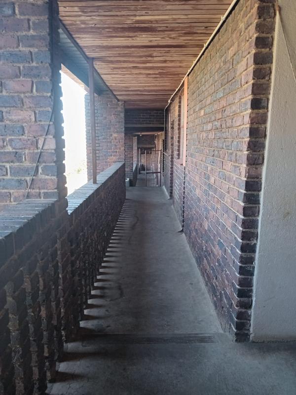 1 Bedroom Property for Sale in Windsor Gauteng