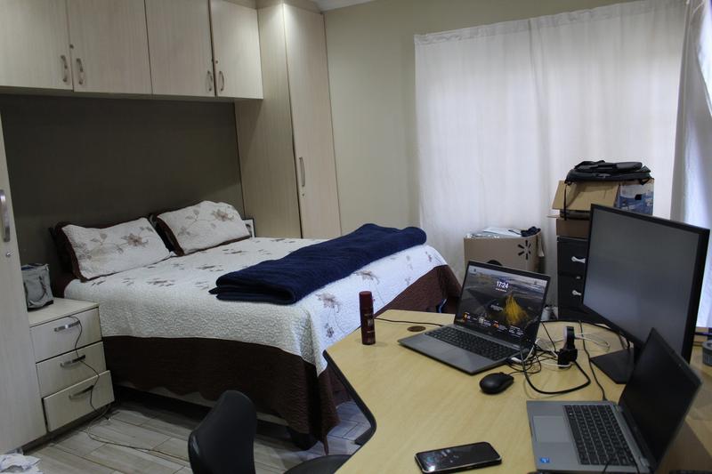 4 Bedroom Property for Sale in Wilgeheuwel Gauteng