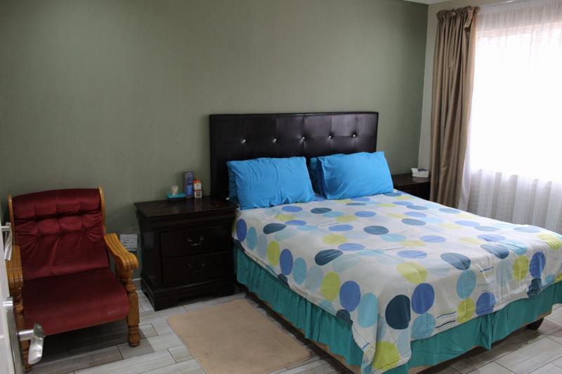 4 Bedroom Property for Sale in Wilgeheuwel Gauteng