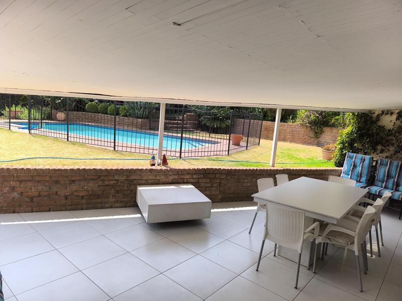 To Let 4 Bedroom Property for Rent in Parkmore Gauteng