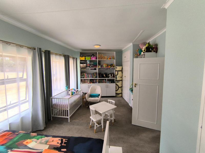 To Let 4 Bedroom Property for Rent in Parkmore Gauteng