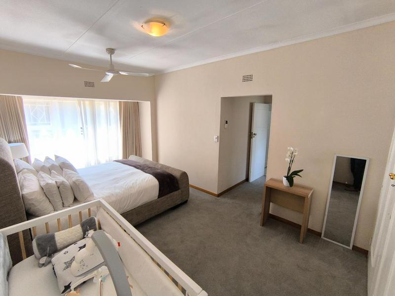 To Let 4 Bedroom Property for Rent in Parkmore Gauteng
