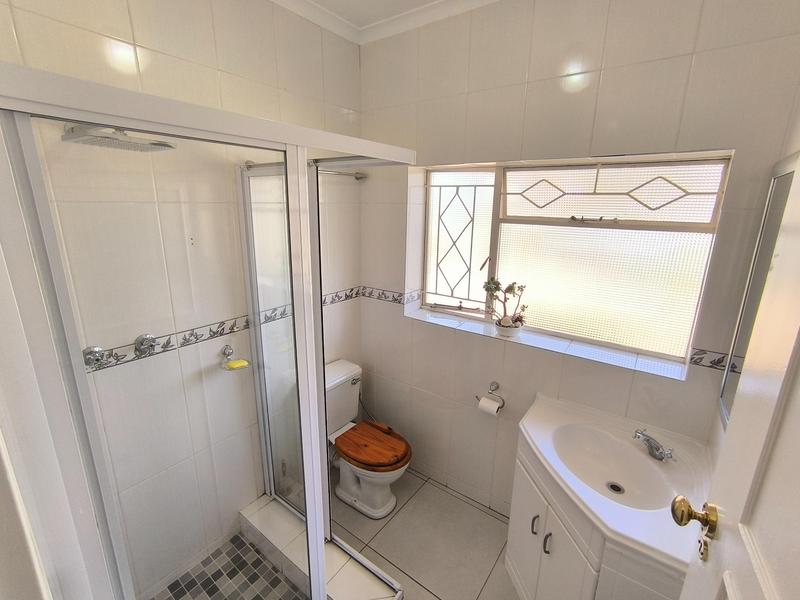 To Let 4 Bedroom Property for Rent in Parkmore Gauteng