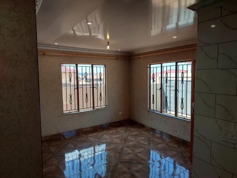 To Let 3 Bedroom Property for Rent in Protea Glen Gauteng