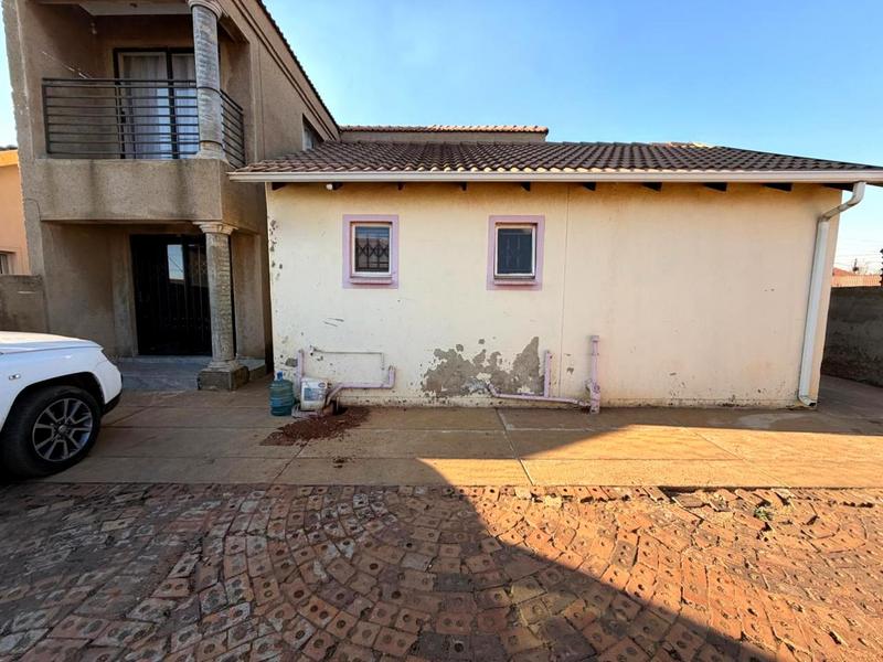 To Let 0 Bedroom Property for Rent in Protea Glen Gauteng