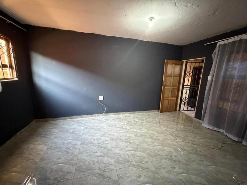To Let 0 Bedroom Property for Rent in Protea Glen Gauteng