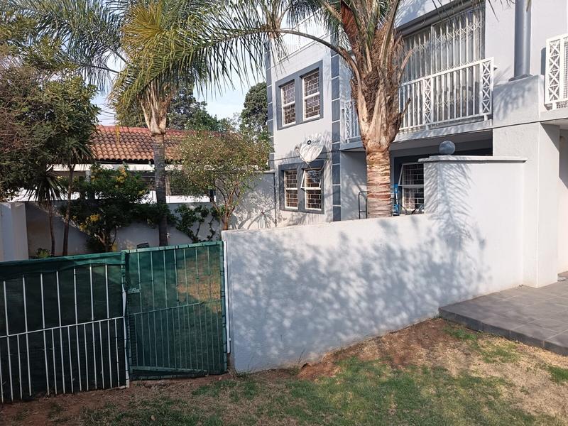 To Let 2 Bedroom Property for Rent in Morning Hill Gauteng