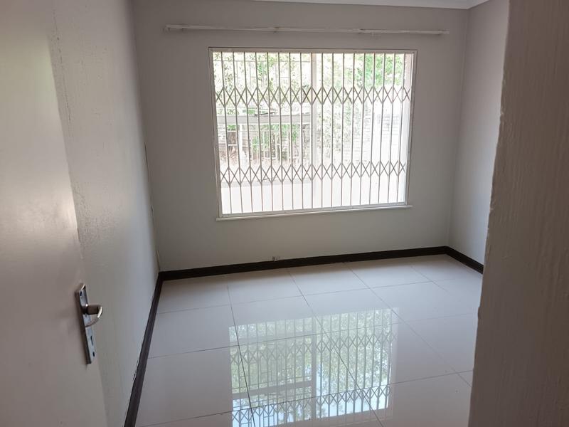 To Let 3 Bedroom Property for Rent in Vorna Valley Gauteng
