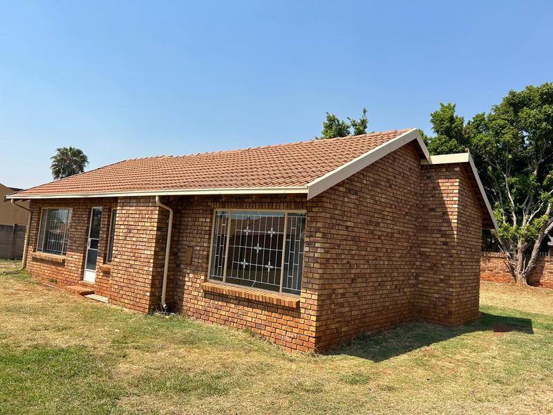 To Let 3 Bedroom Property for Rent in The Orchards Gauteng
