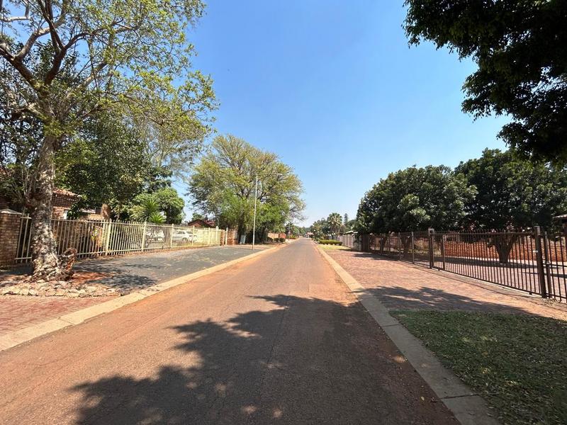To Let 3 Bedroom Property for Rent in The Orchards Gauteng