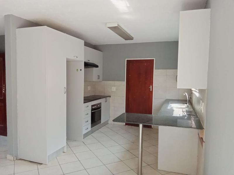 To Let 2 Bedroom Property for Rent in Groeneweide Gauteng
