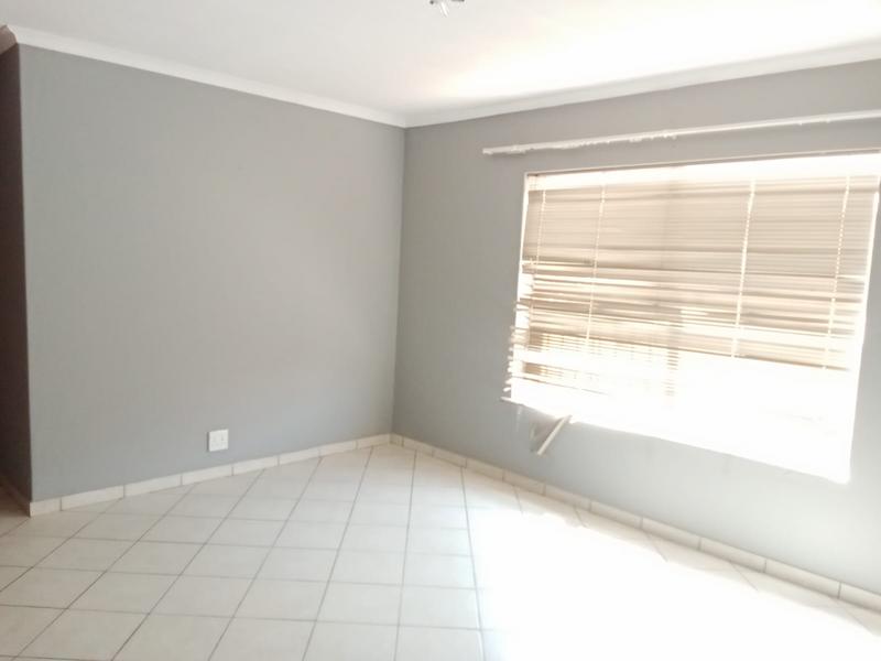 To Let 2 Bedroom Property for Rent in Groeneweide Gauteng
