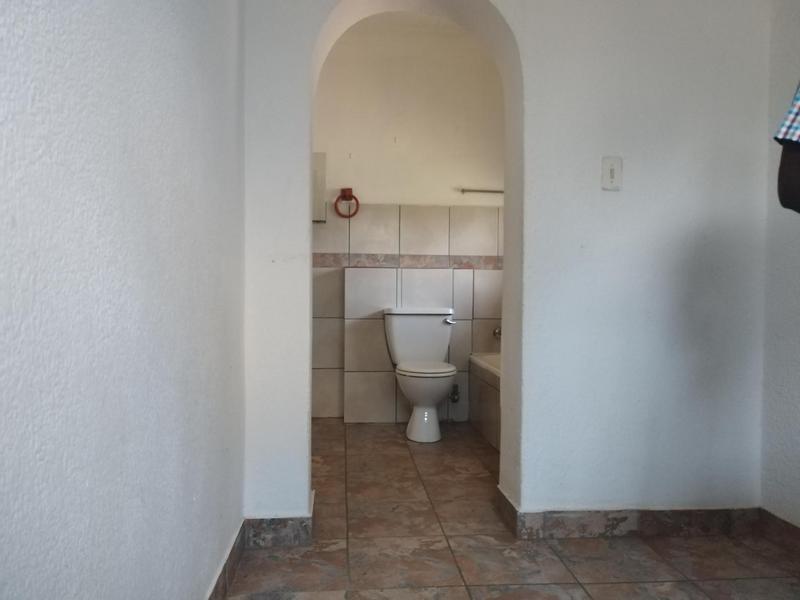 To Let 4 Bedroom Property for Rent in Brackenhurst Gauteng
