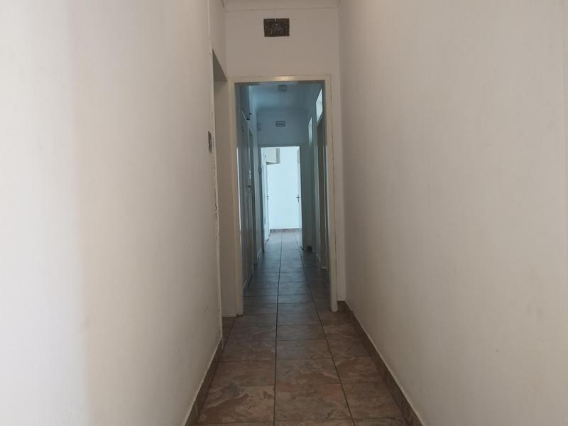 To Let 4 Bedroom Property for Rent in Brackenhurst Gauteng