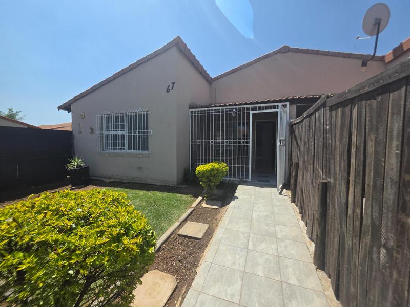 3 Bedroom Property for Sale in Elspark Gauteng