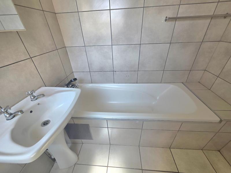 3 Bedroom Property for Sale in Elspark Gauteng
