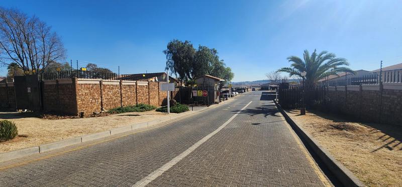 3 Bedroom Property for Sale in Elspark Gauteng
