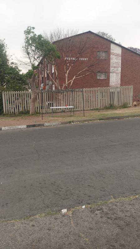 1 Bedroom Property for Sale in South Hills Gauteng