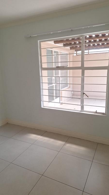 To Let 2 Bedroom Property for Rent in Quellerina Gauteng