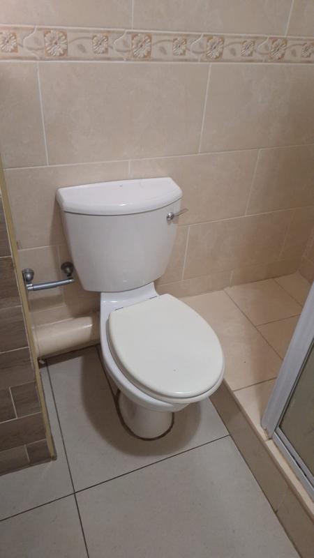To Let 2 Bedroom Property for Rent in Quellerina Gauteng