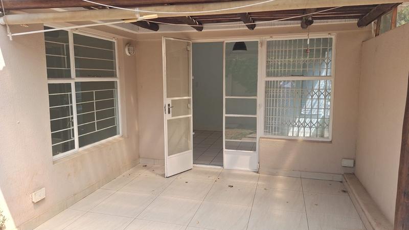 To Let 2 Bedroom Property for Rent in Quellerina Gauteng