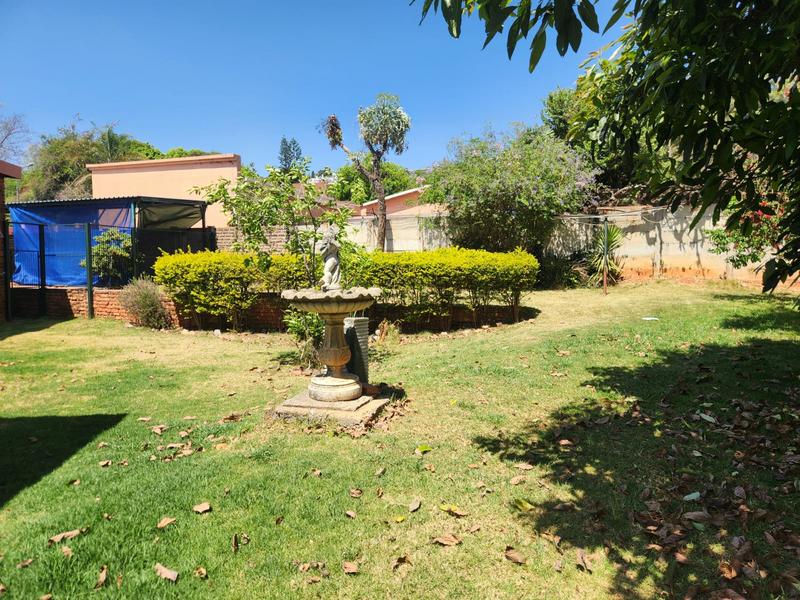 To Let 3 Bedroom Property for Rent in Weltevreden Park Gauteng