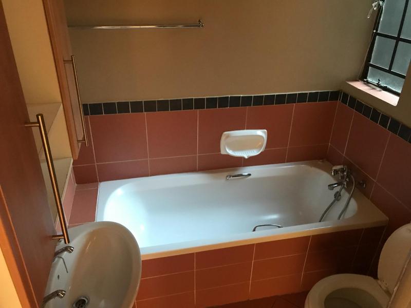 To Let 2 Bedroom Property for Rent in Mooikloof Ridge Gauteng
