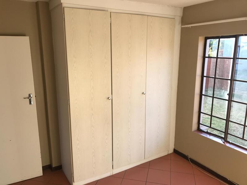 To Let 2 Bedroom Property for Rent in Mooikloof Ridge Gauteng