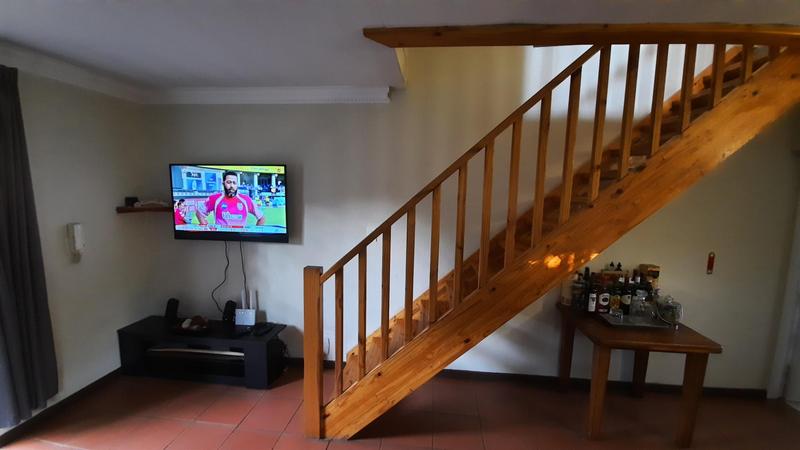 2 Bedroom Property for Sale in Erasmuskloof Gauteng