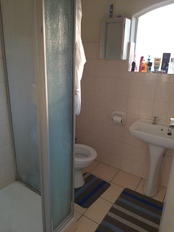 2 Bedroom Property for Sale in Erasmuskloof Gauteng
