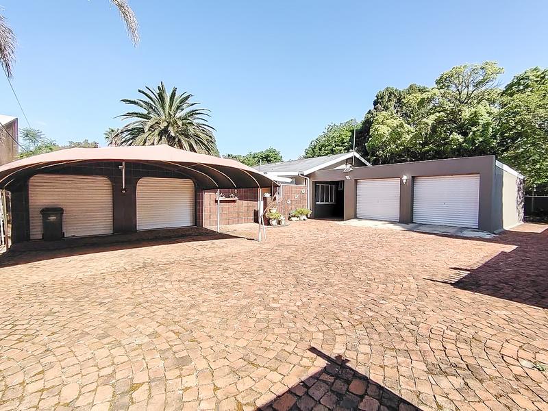3 Bedroom Property for Sale in Valhalla Gauteng