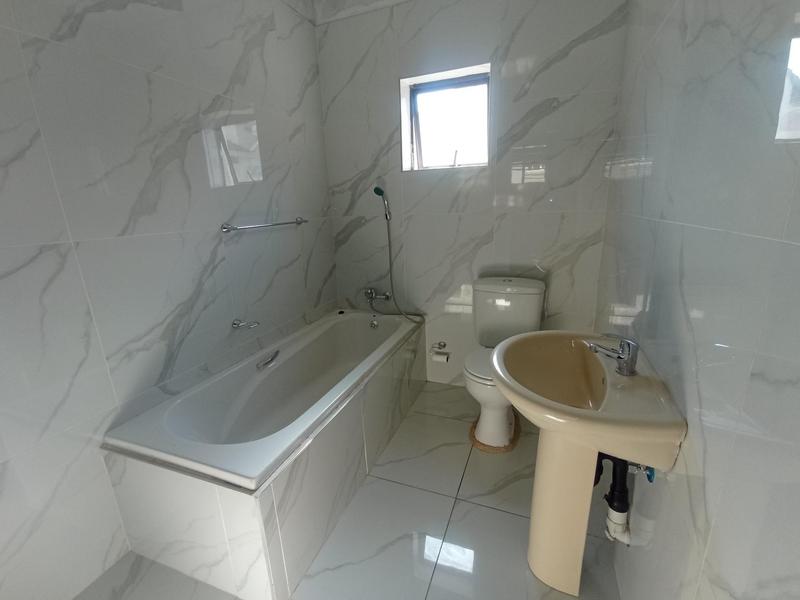To Let 1 Bedroom Property for Rent in Fairland Gauteng