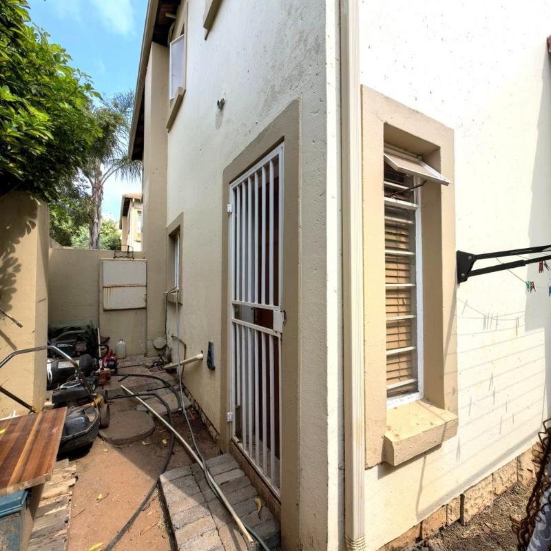2 Bedroom Property for Sale in Zandspruit Gauteng