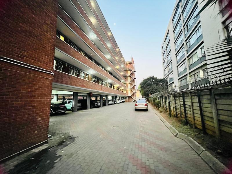 To Let 3 Bedroom Property for Rent in Sunnyside Gauteng