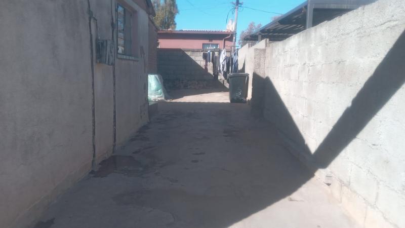 2 Bedroom Property for Sale in Meadowlands Gauteng