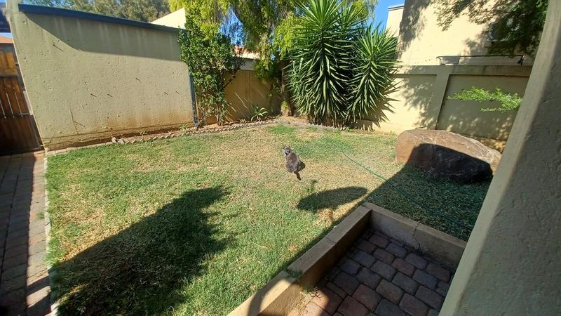 2 Bedroom Property for Sale in Annlin Gauteng