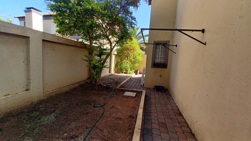 2 Bedroom Property for Sale in Annlin Gauteng