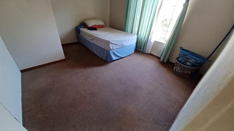 2 Bedroom Property for Sale in Annlin Gauteng