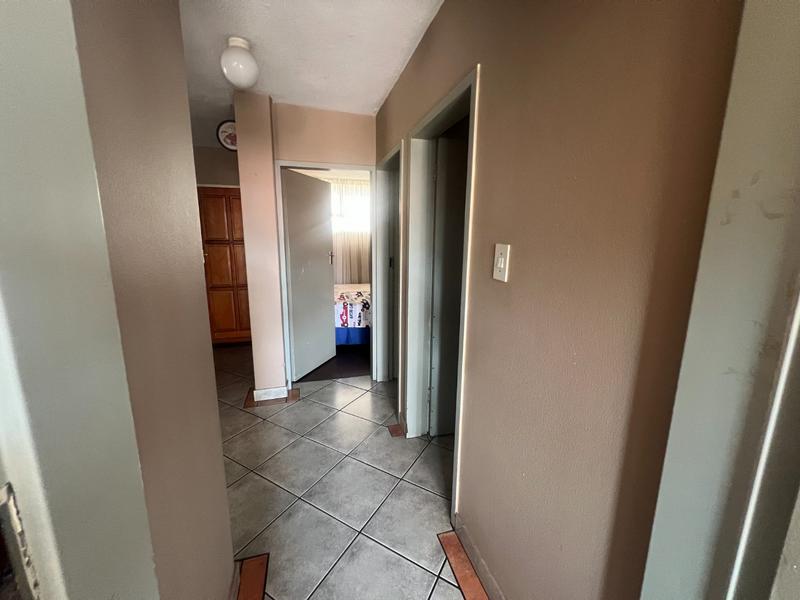 2 Bedroom Property for Sale in Silverton Gauteng