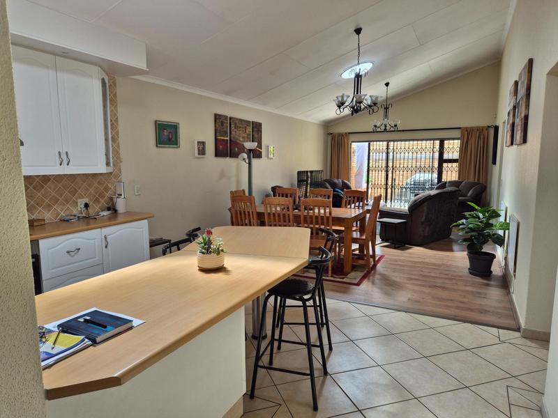3 Bedroom Property for Sale in New Redruth Gauteng