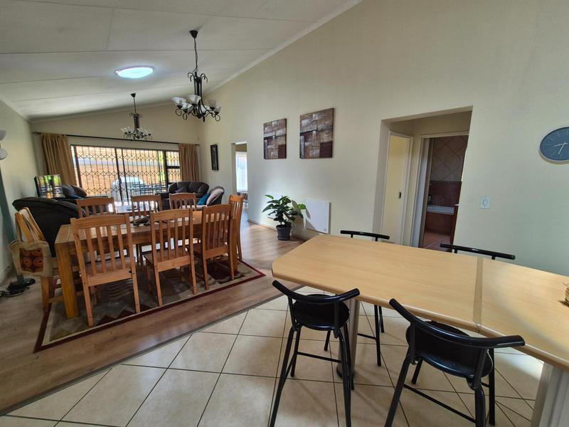 3 Bedroom Property for Sale in New Redruth Gauteng