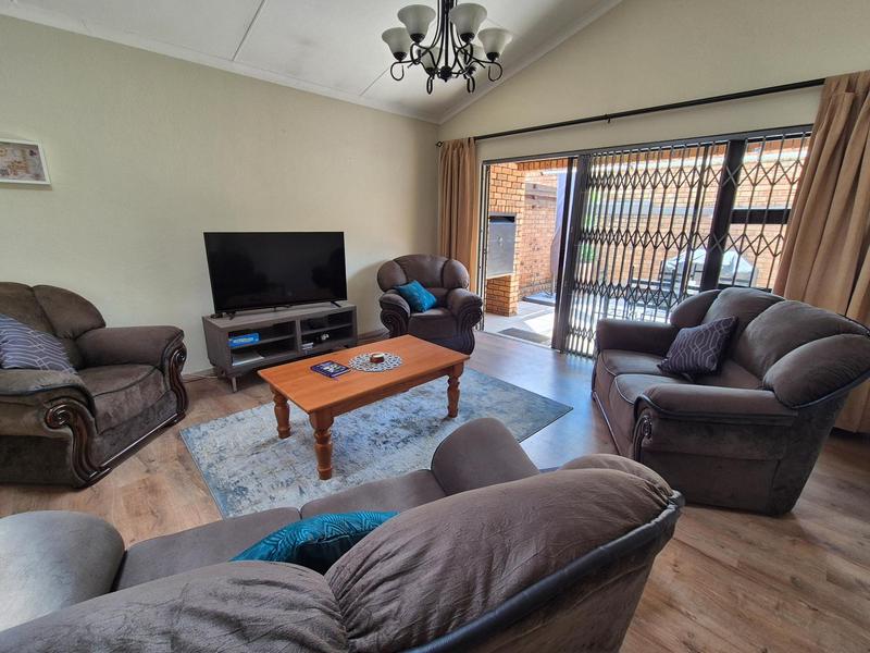 3 Bedroom Property for Sale in New Redruth Gauteng